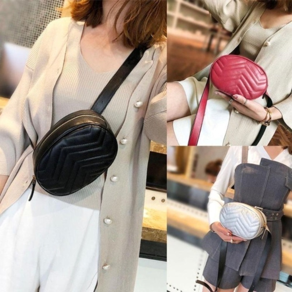 🍭WARDROBE MUST 🍭Quilted Black Belt Waist Pack - Picture 1 of 8